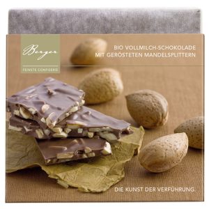 Bio Vollmilchschokolade 90g mit gerösteten Mandelsplittern von Confiserie Berger – handgefertigte Schokolade