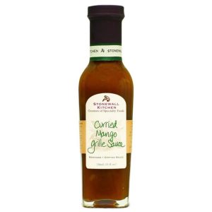 Eine Flasche Stonewall Kitchen Curried Mango Grille Sauce.