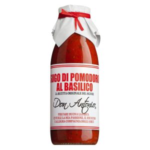 Ein Glas Sugo mit Tomaten und frischem Basilikum von Don Antonio.
