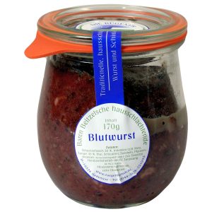 Ein Glas hausschlachtene Blutwurst, hergestellt von der Rügener Landschlachterei unter der Marke Baron Beitzelsche.