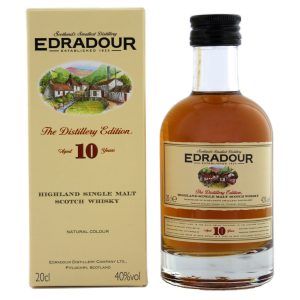 Eine Flasche Edradour 10 Jahre, 0,2 l, mit einem eleganten, traditionellen Etikett