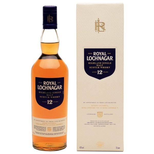 Flasche Royal Lochnagar 12 Jahre, 0,7 l – schwere, durchsichtige Flasche in einer schlichten Verpackung, die den königlichen Namen trägt.