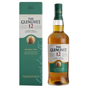 Flasche The Glenlivet 12 Jahre, 0,7 l – elegante, durchsichtige Flasche mit grünem Etikett und einem runden goldenen Emblem.