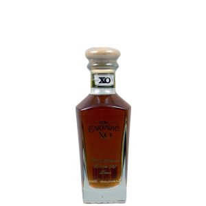 Miniaturflasche Cartavio Rum XO, 0,05 l – dunkler Rum in einer eleganten Flasche