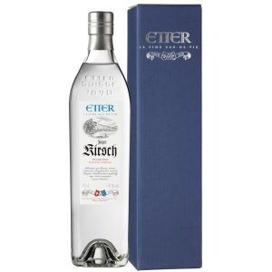 Flasche Zuger Kirsch, 0,7 l – klarer Fruchtbrand in einer klassischen Flasche