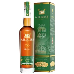 Flasche A.H. Riise XO Port Cask Rum, 0,7 l – dunkler Rum in einer eleganten Flasche