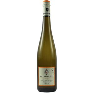 Flasche Riesling Kabinett fruchtsüß Hattenheimer Schützenhaus vom Weingut Balthasar Ress, Rheingau, Deutschland, 0,75 l