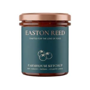 Glas „Farmhouse Ketchup“ von Easton Reed – klassischer Ketchup aus sonnengereiften Tomaten mit Paprika, Zwiebeln und feiner Würzung im 280-ml-Glas.