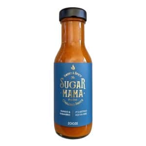 Flasche Sugar Mama Grilling Sauce von Zooze – fruchtig-scharfe Mango-Habanero BBQ-Sauce für Grillgerichte, Burger und Chicken Wings.