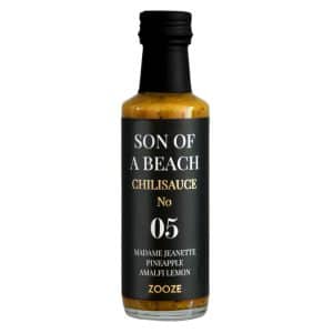 Flasche „Son of a Beach“ Chilisauce von Zooze – fruchtig-milde Mango-Habanero-Sauce mit Senf für Geflügel, Fisch, Reisgerichte und BBQ.